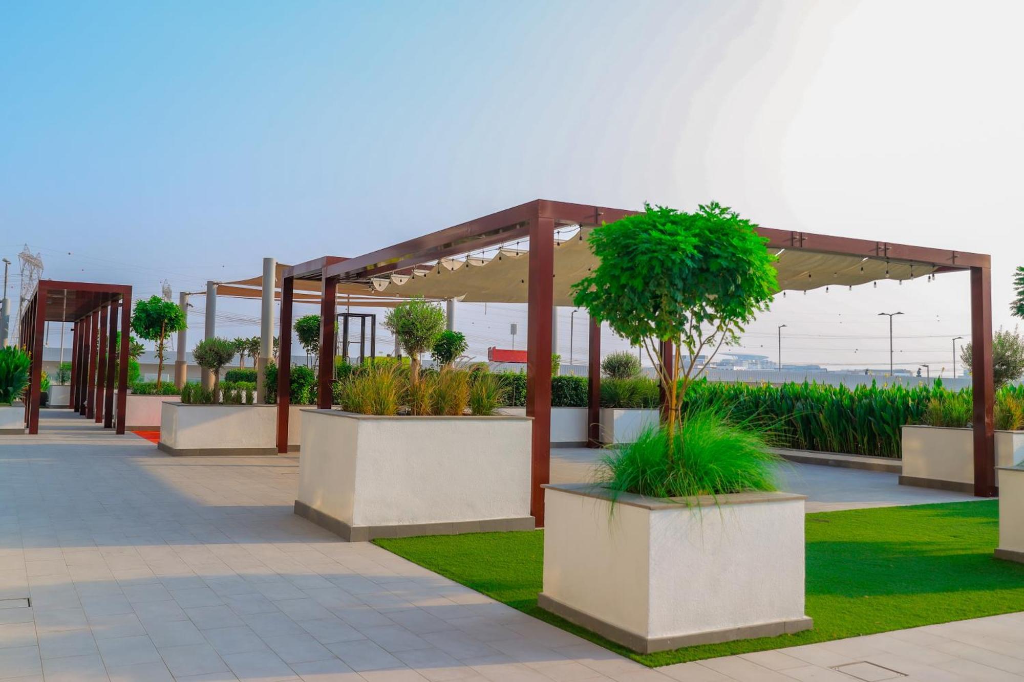 Apartment Cozy Spacious Azizi 47 Dubai