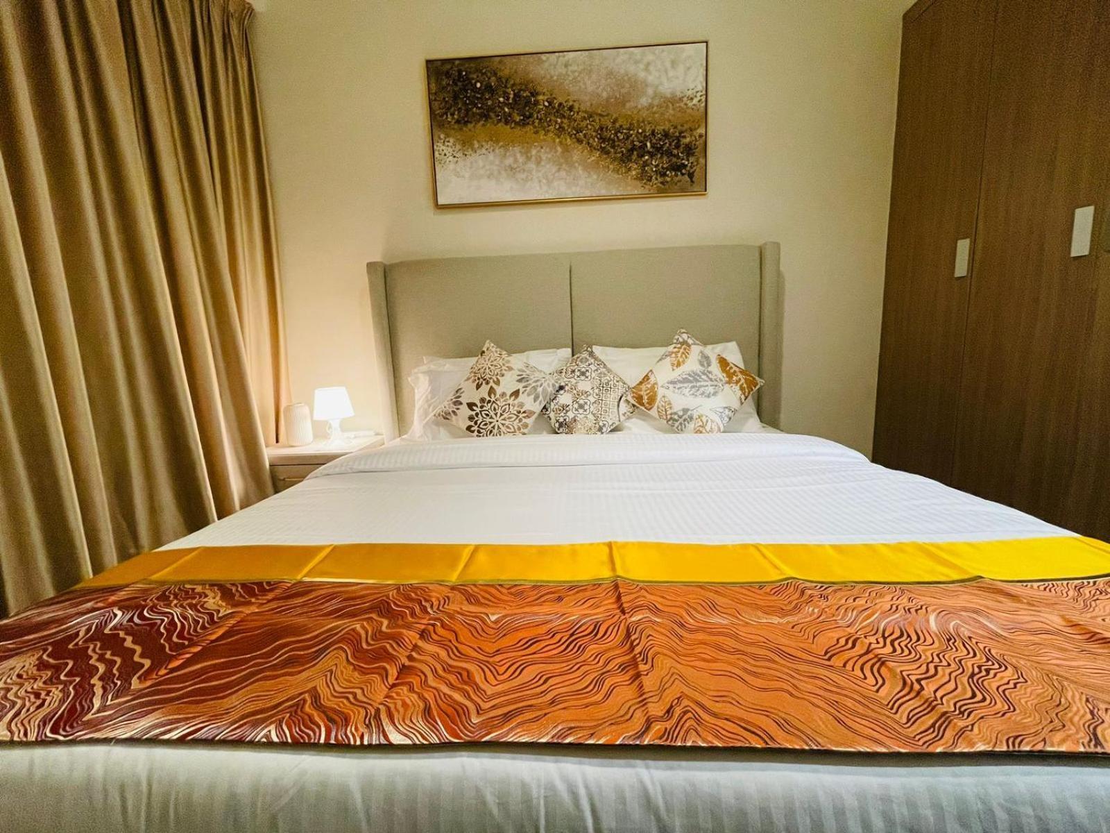 Cozy Spacious Azizi 47 *