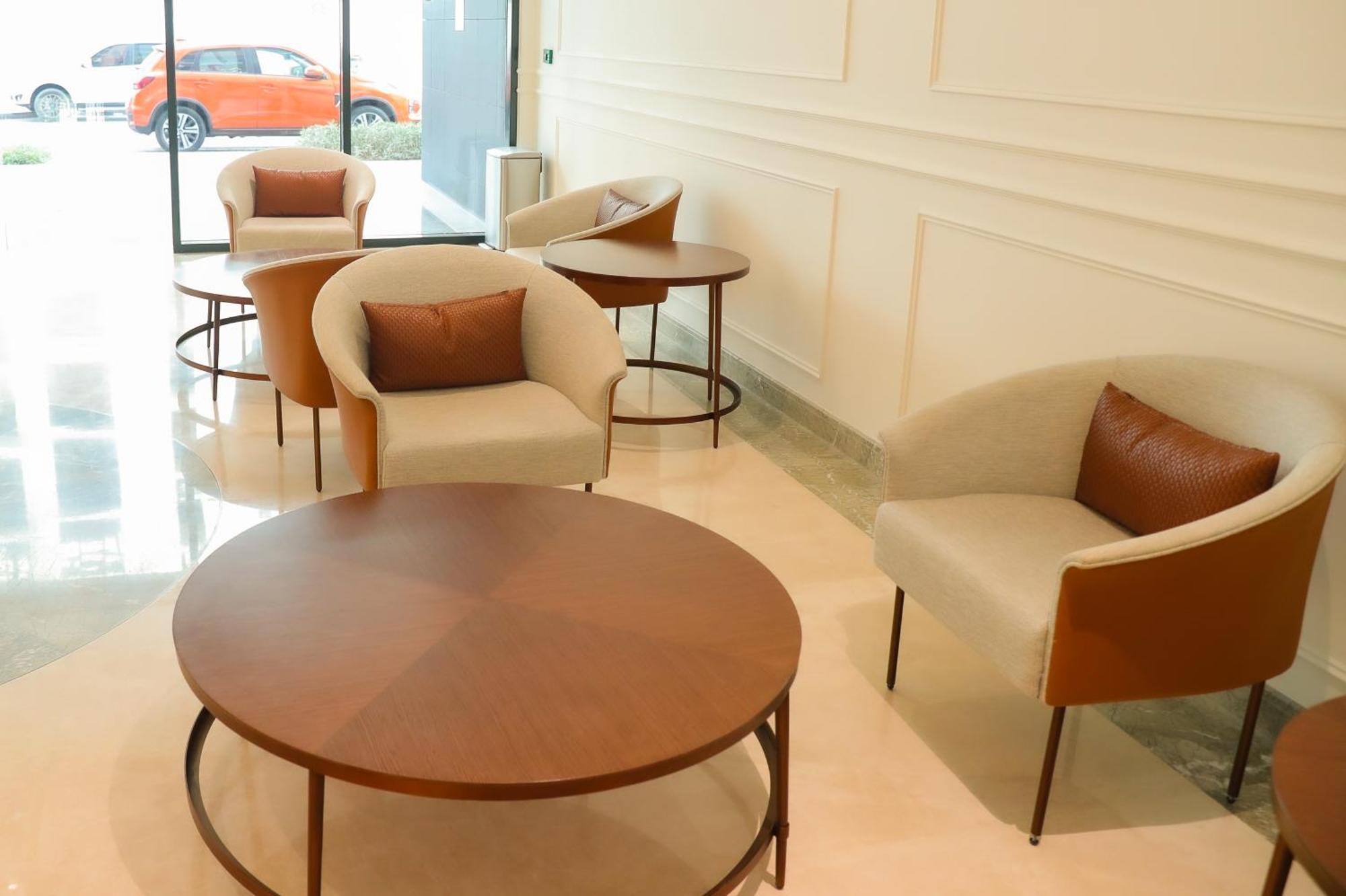 Cozy Spacious Azizi 47 Apartment *